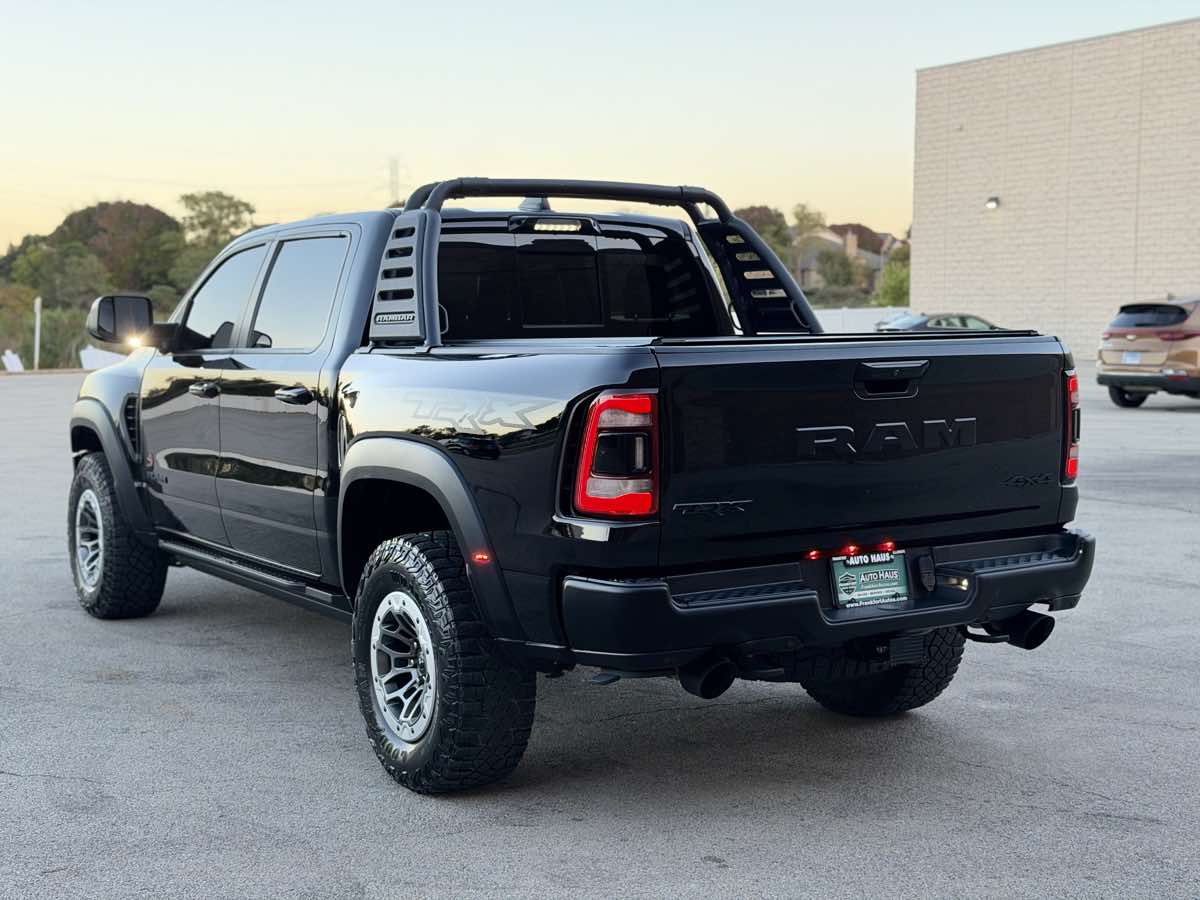 Photo 8 of this Ram 1500