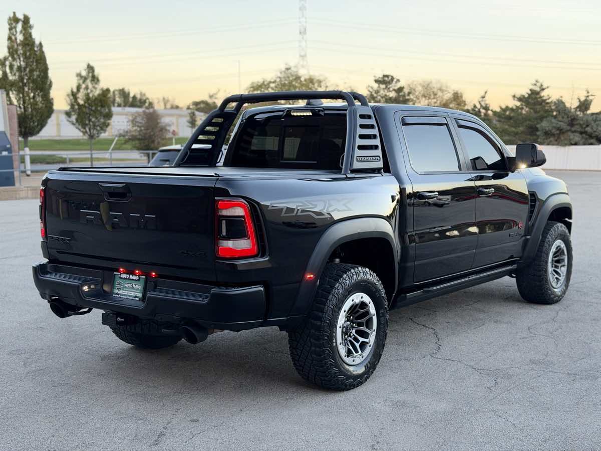 Photo 10 of this Ram 1500
