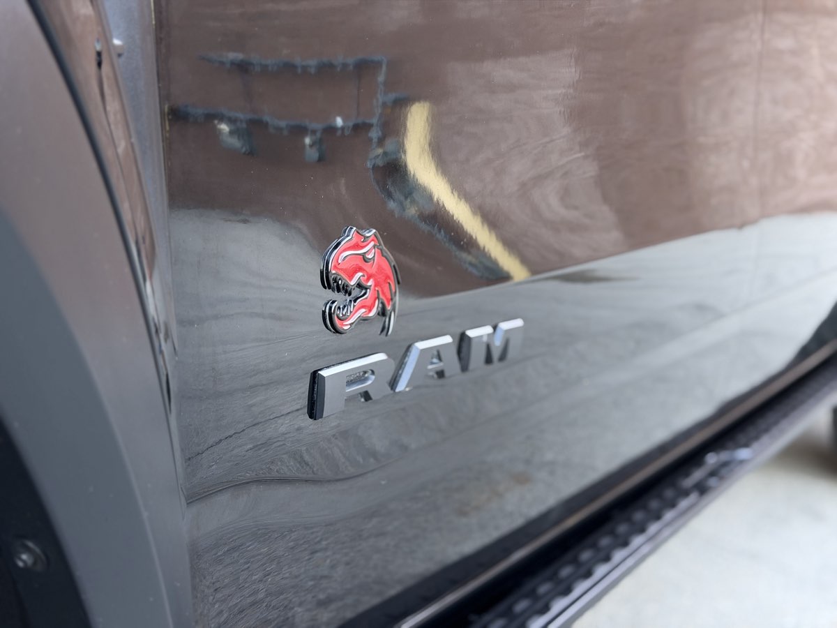 Photo 19 of this Ram 1500