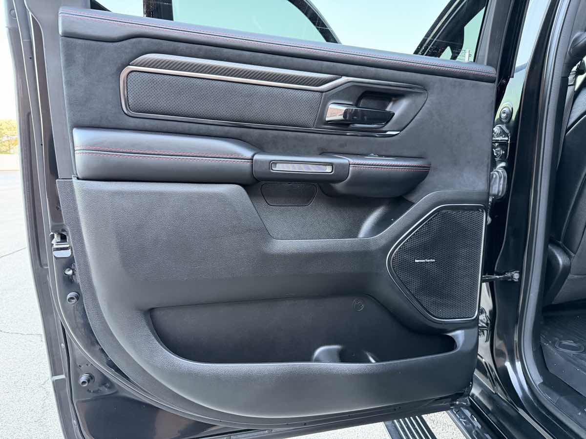 Photo 37 of this Ram 1500