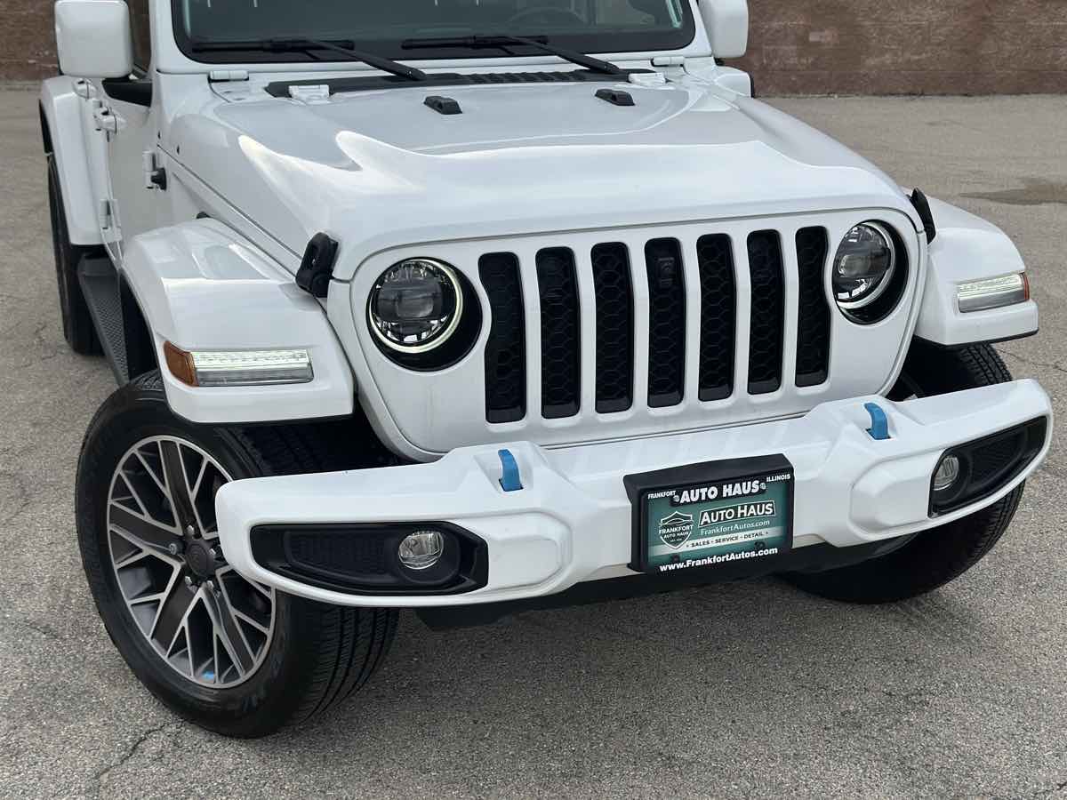 Photo 5 of this Jeep Wrangler 4xe