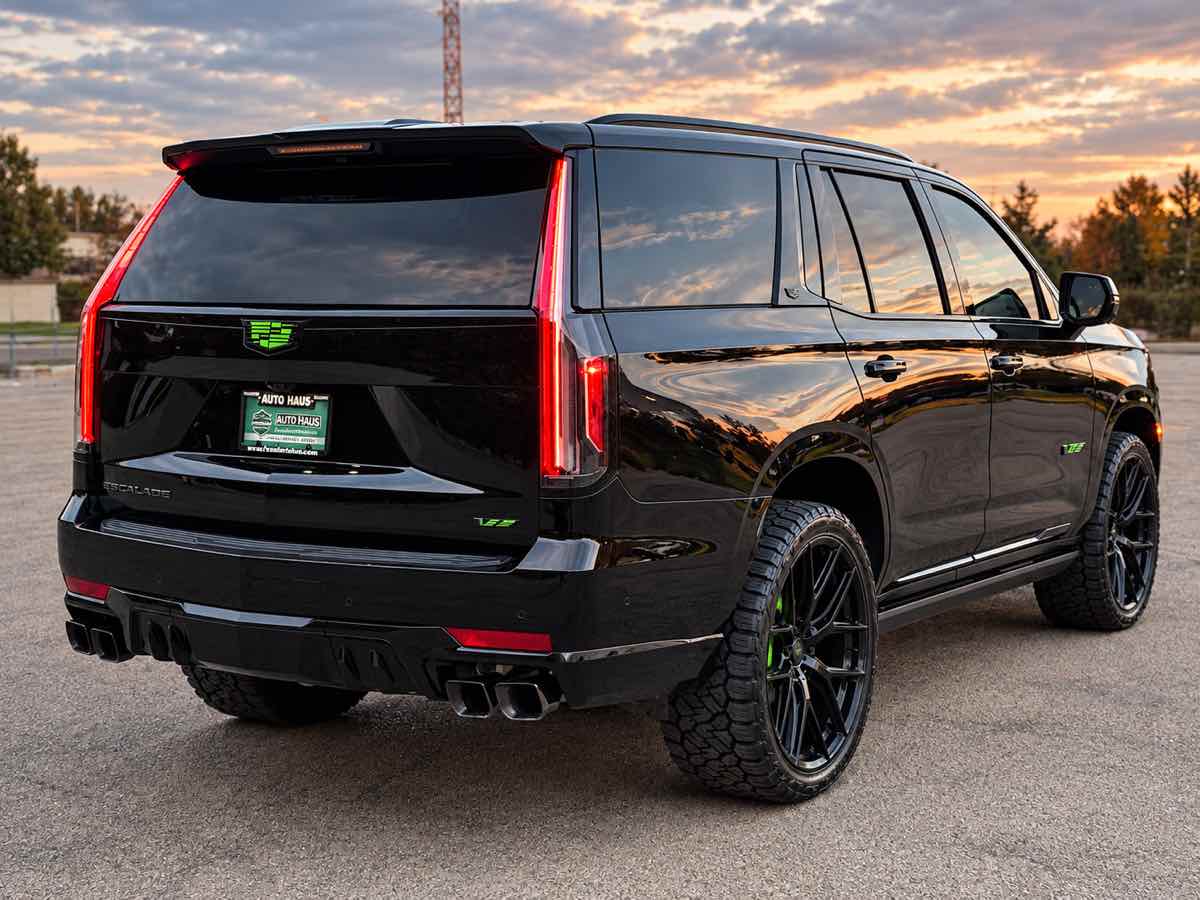 Photo 11 of this Cadillac Escalade