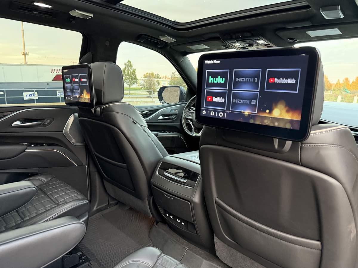 Photo 16 of this Cadillac Escalade