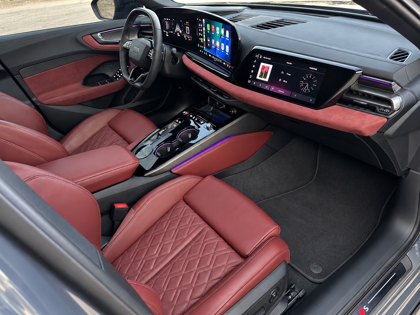 Photo 24 of this Audi S5