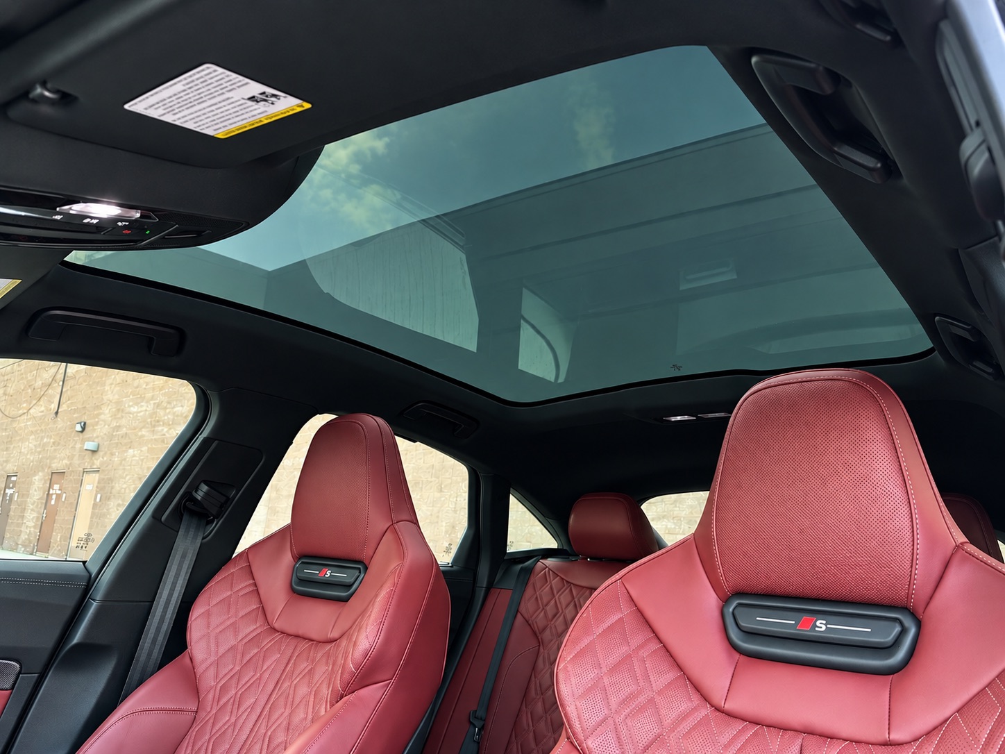 Photo 26 of this Audi S5