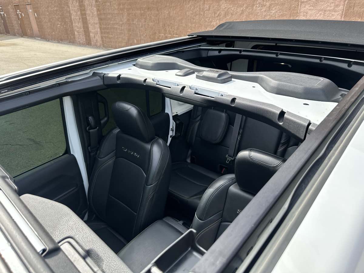 Photo 4 of this Jeep Wrangler 4xe