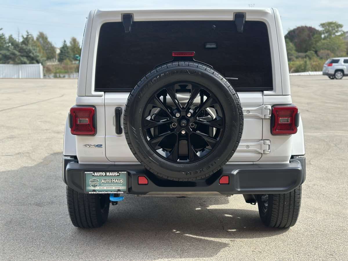 Photo 9 of this Jeep Wrangler 4xe