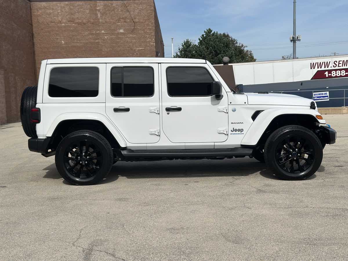 Photo 13 of this Jeep Wrangler 4xe