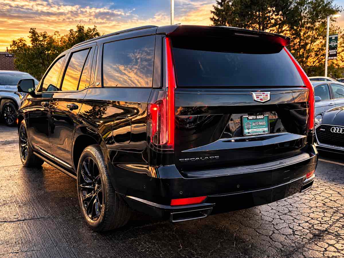 Photo 10 of this Cadillac Escalade