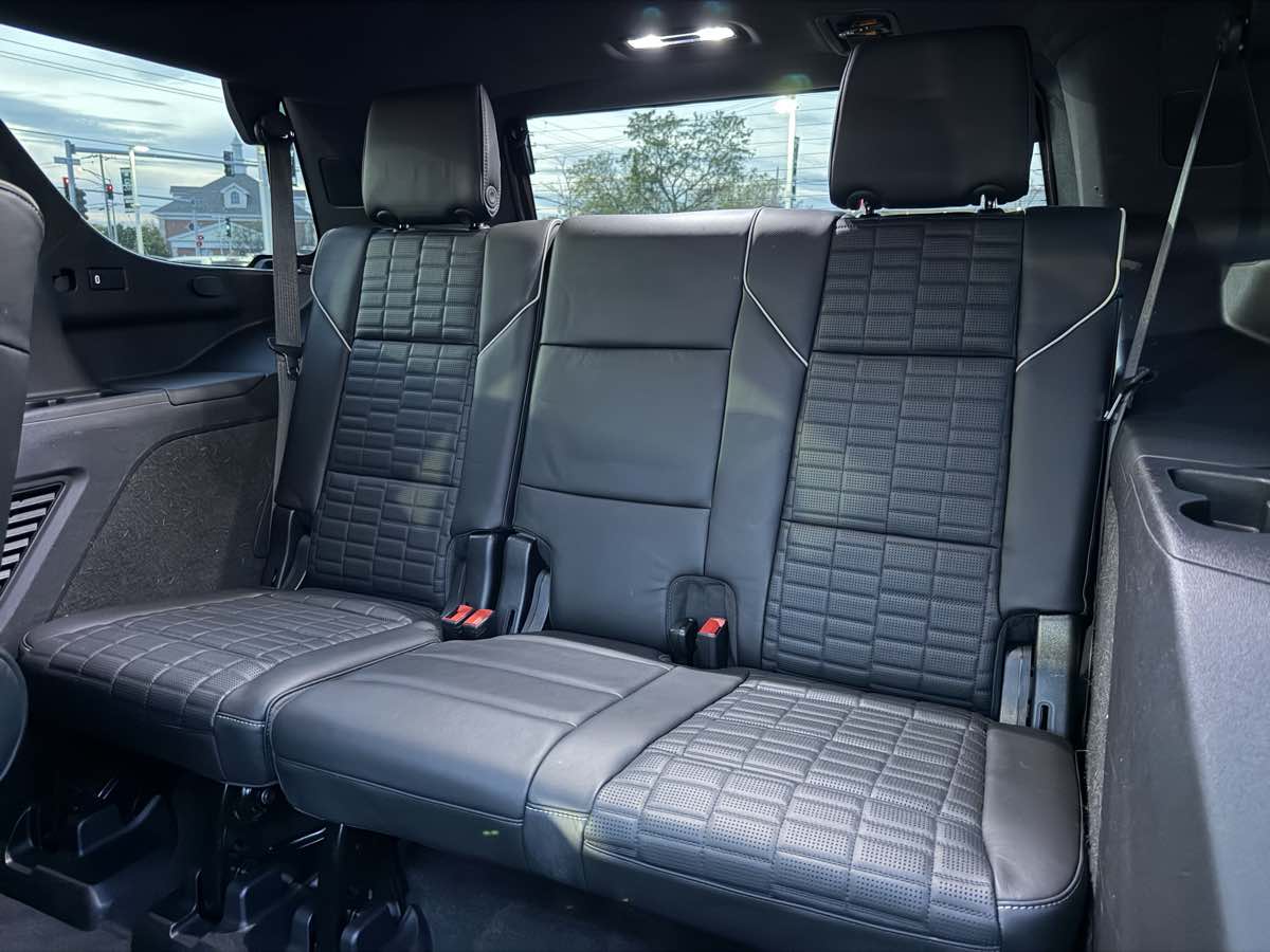 Photo 19 of this Cadillac Escalade