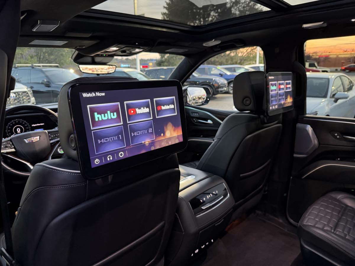 Photo 20 of this Cadillac Escalade