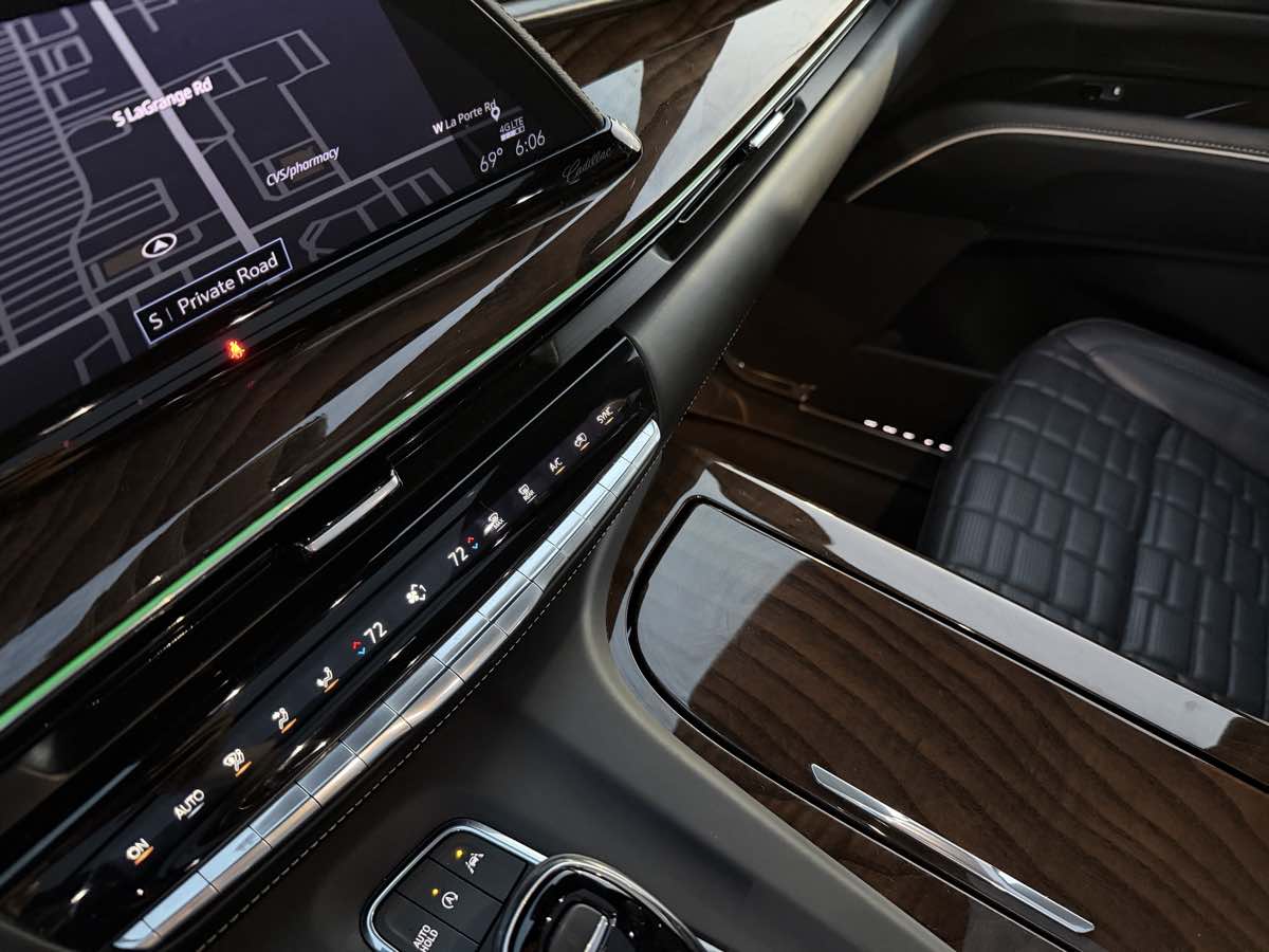 Photo 39 of this Cadillac Escalade