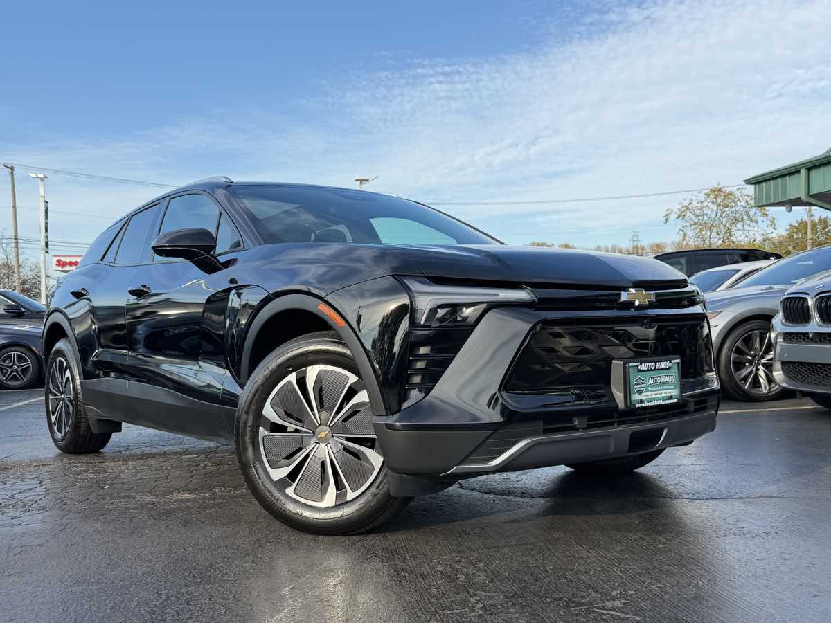 Photo 2 of this Chevrolet Blazer EV