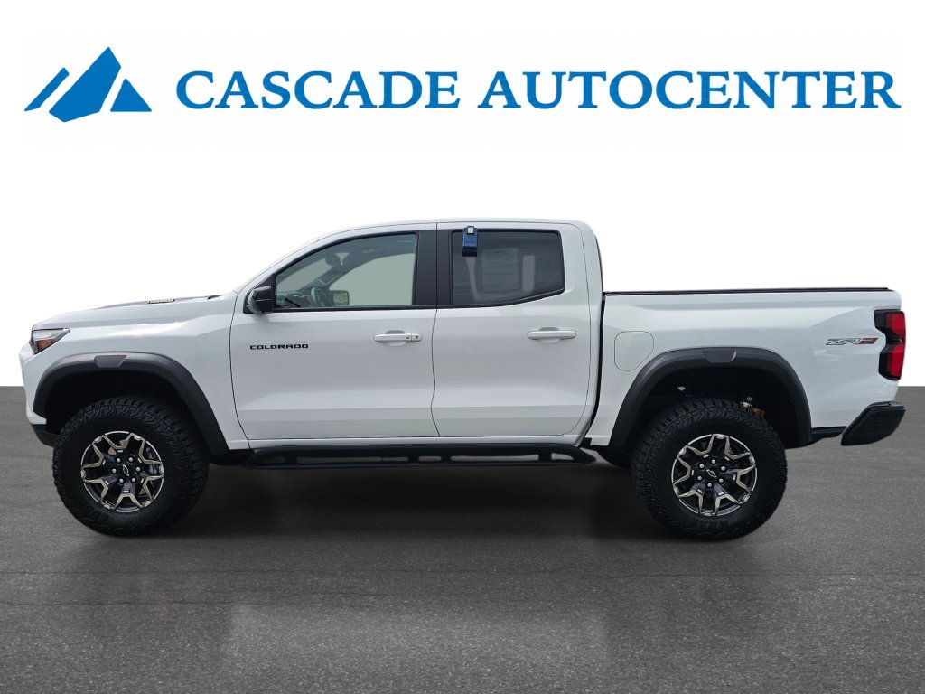 Chevrolet Colorado photo 3