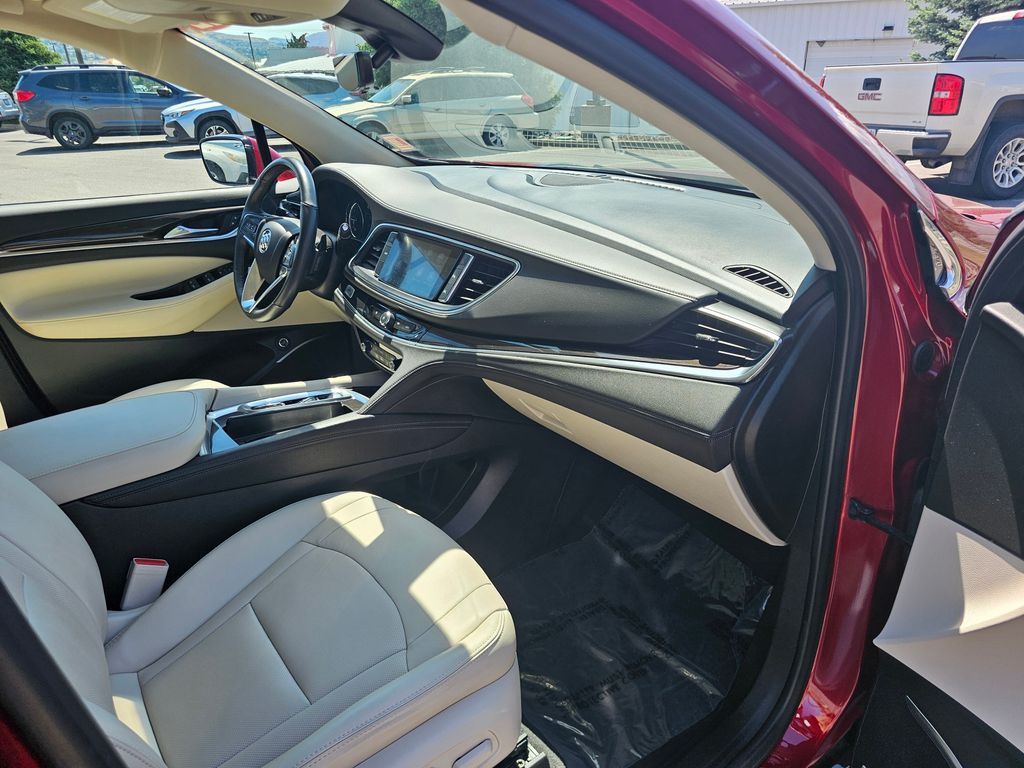 2022 Buick Enclave Essence - Photo 16