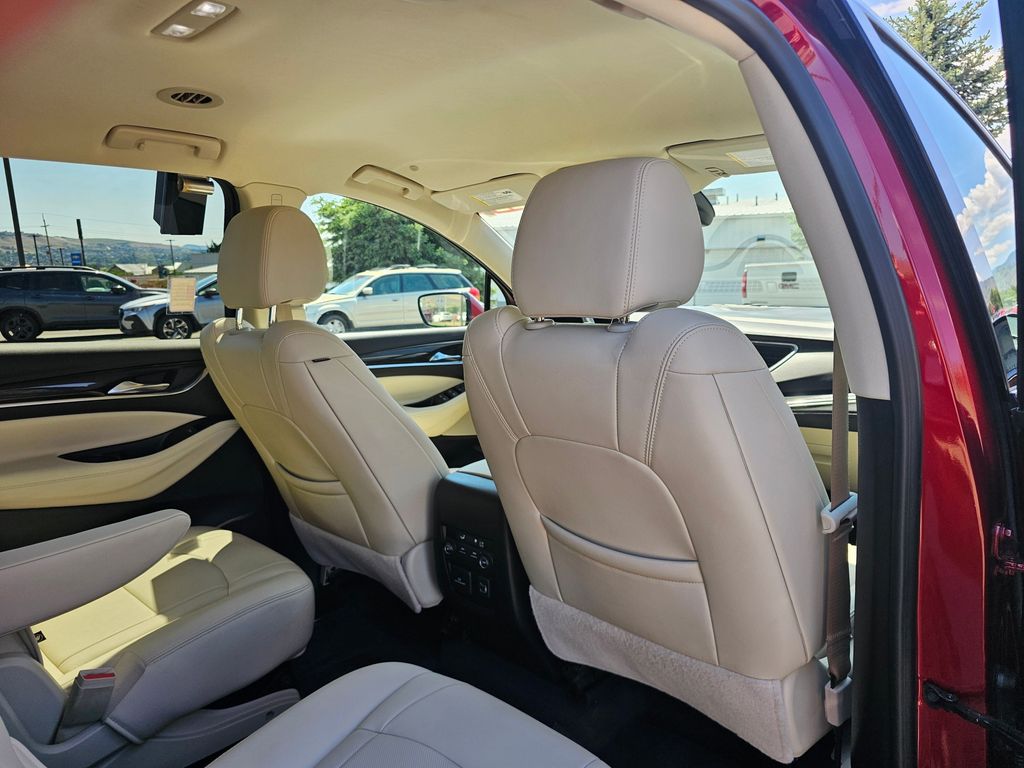 2022 Buick Enclave Essence - Photo 18