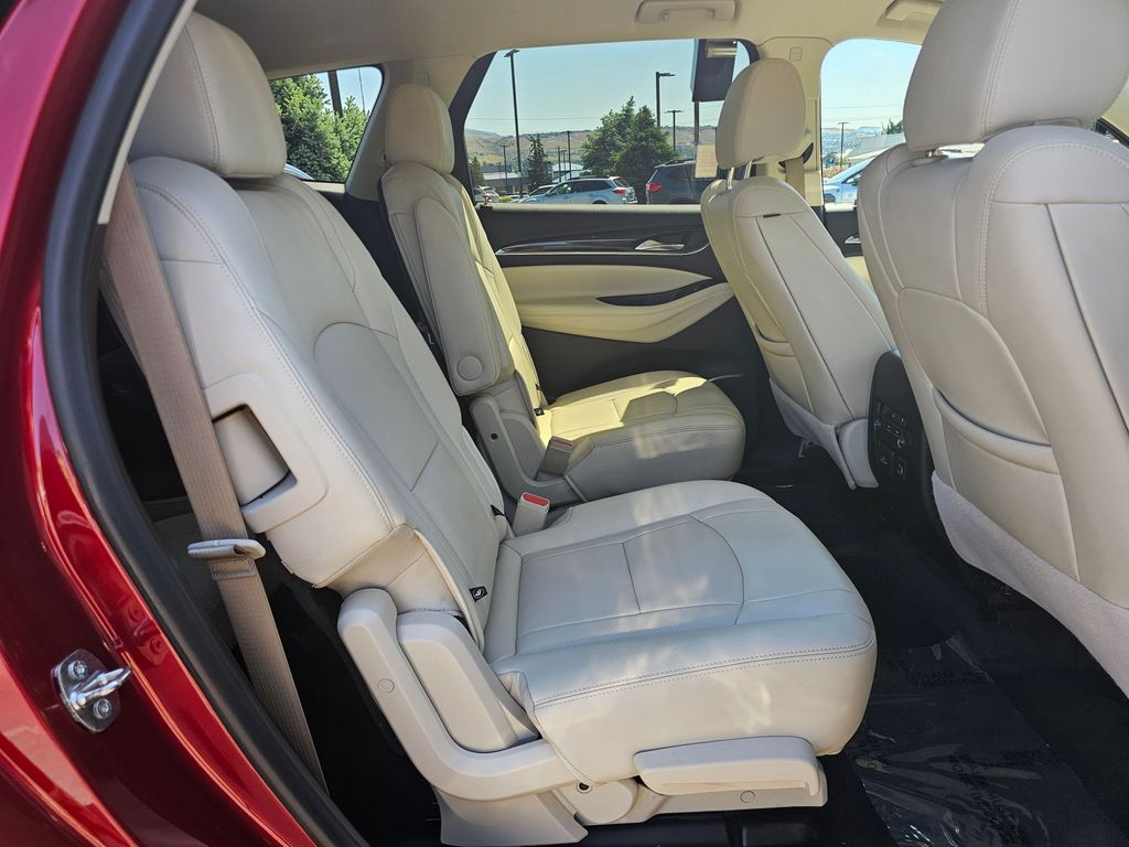 2022 Buick Enclave Essence - Photo 19