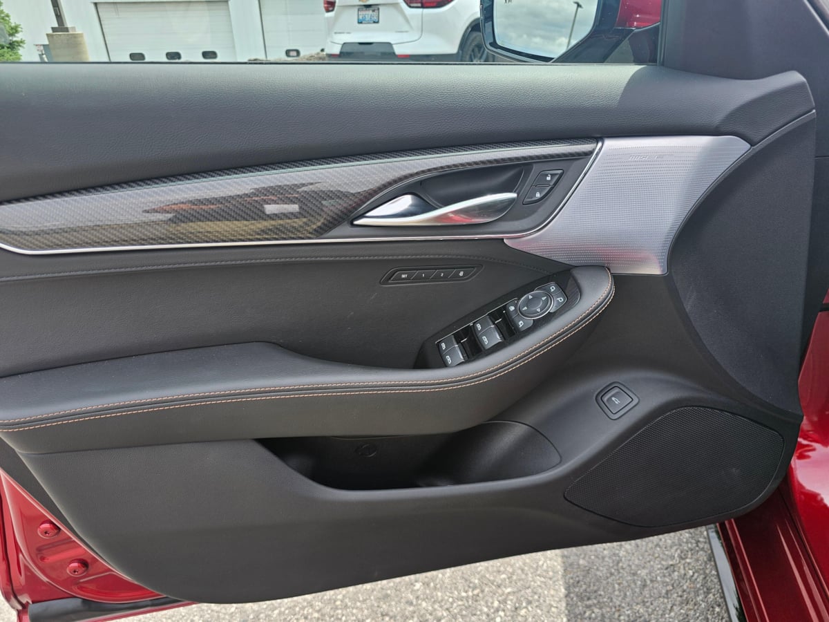 2024 Cadillac CT5 V-Series - Photo 30