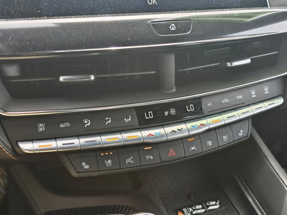 2024 Cadillac CT5 V-Series - Photo 36