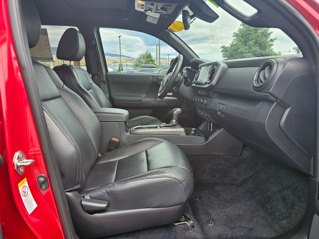 2020 Toyota Tacoma TRD Off Road - Photo 18