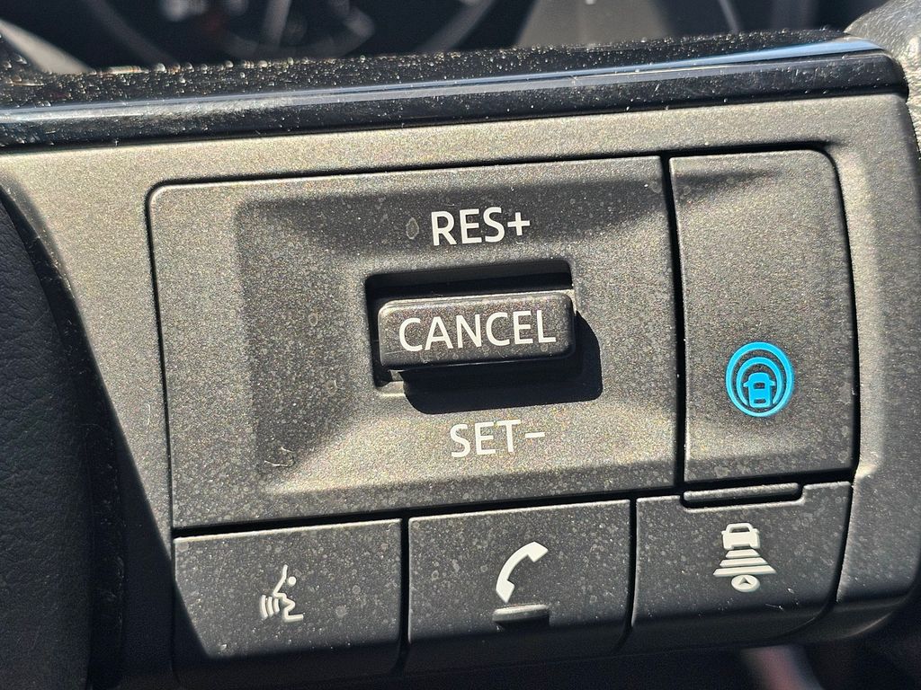 2022 Nissan Rogue SV - Photo 36