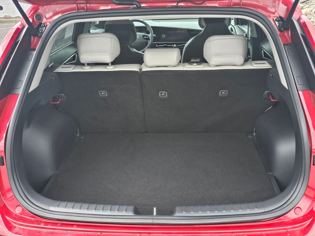 2024 Kia Niro EX - Photo 22
