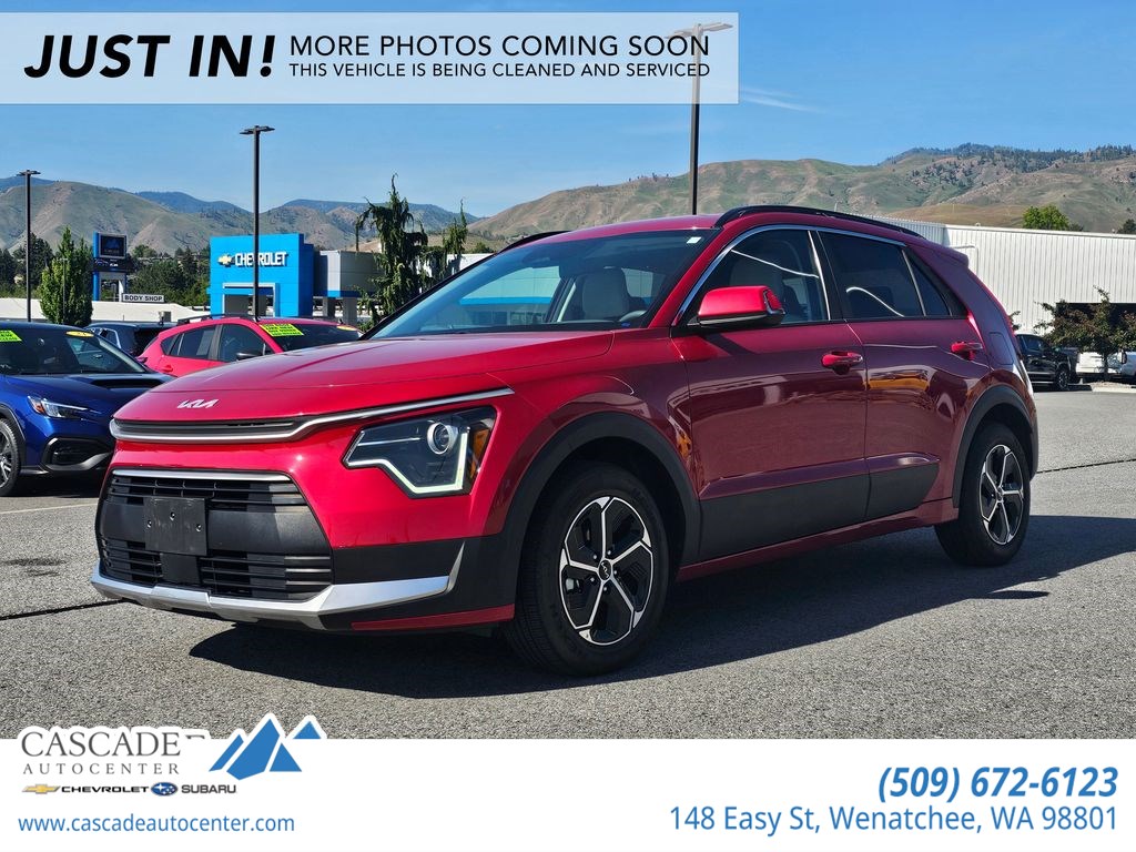 2024 Kia Niro EX HEV's photo
