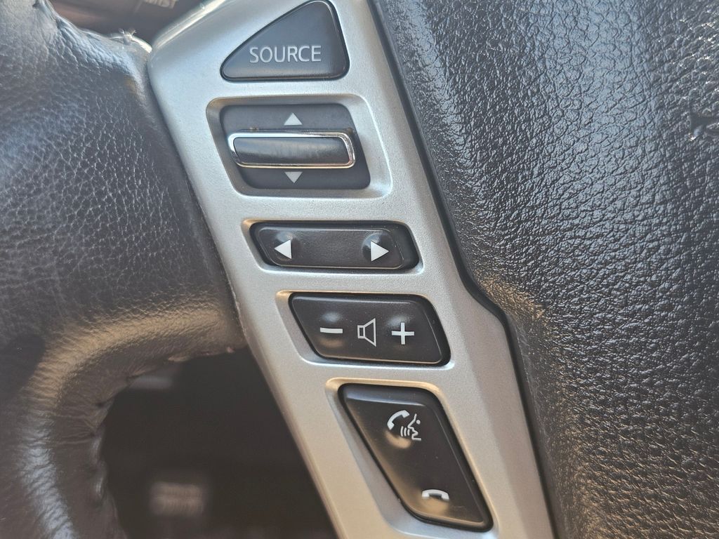 2017 Nissan Titan SV - Photo 36