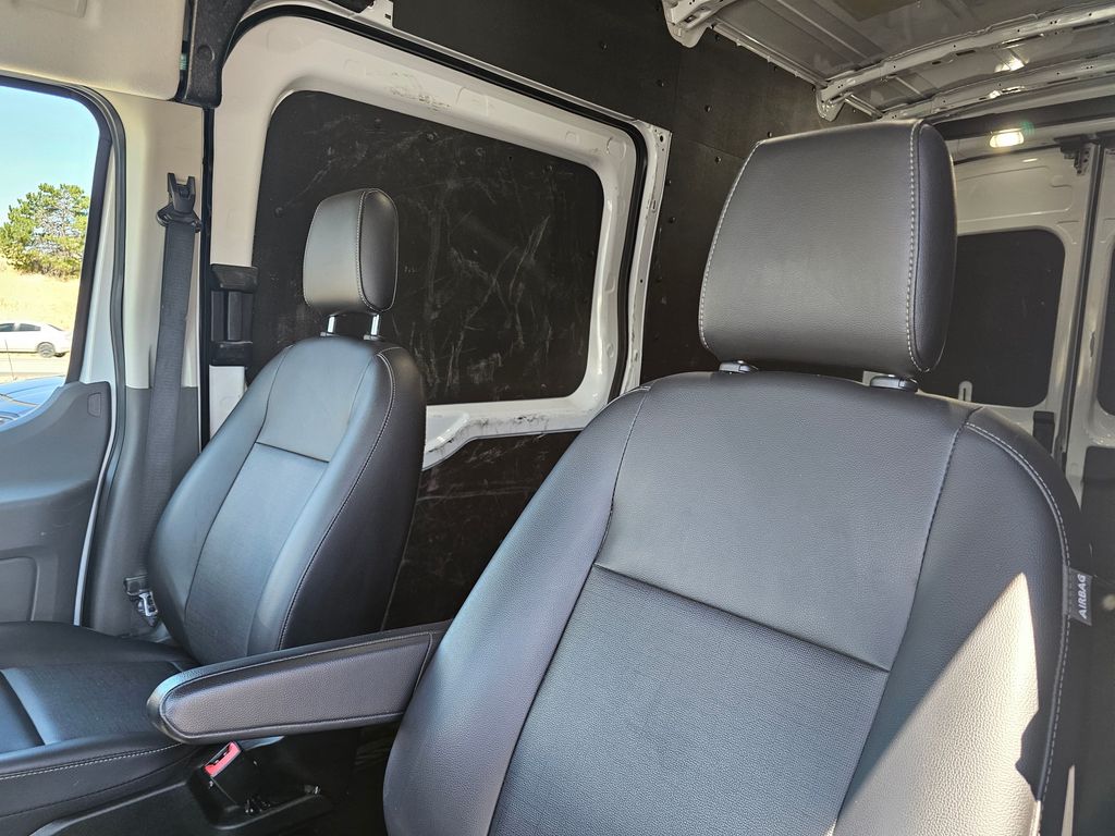 2025 Ford Transit Van Base - Photo 29