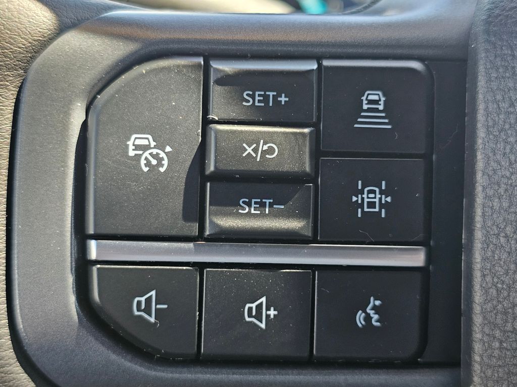 2025 Ford F-150 Lariat - Photo 37