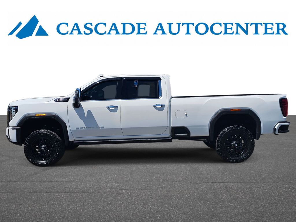 2024 GMC Sierra 3500HD Denali Ultimate - Photo 3