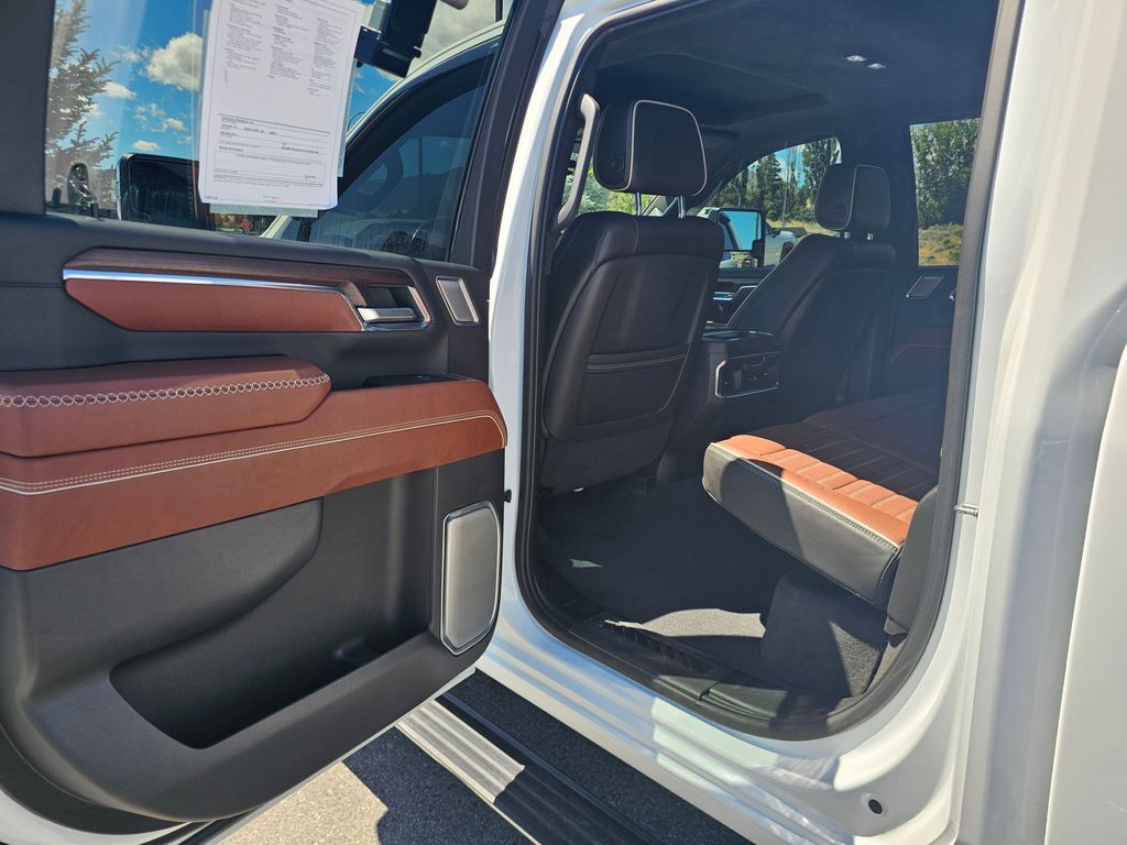 2024 GMC Sierra 3500HD Denali Ultimate - Photo 22