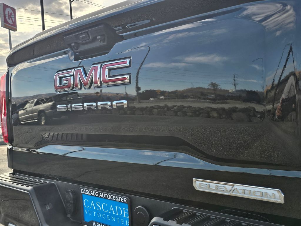 GMC Sierra photo 21