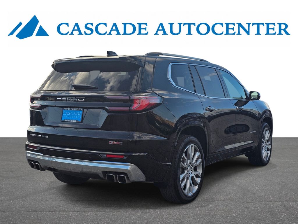 GMC Acadia photo 9