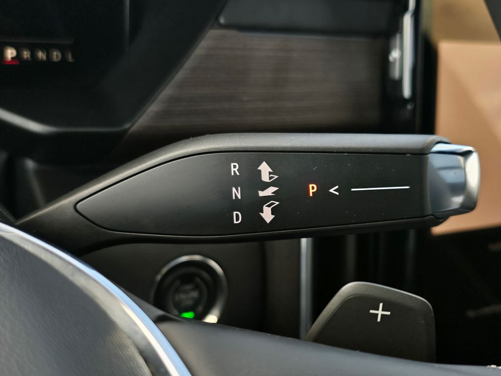 GMC Acadia photo 37