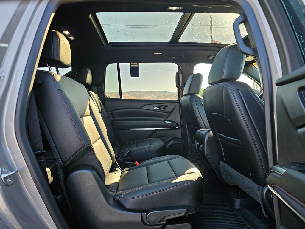 Chevrolet Traverse photo 19