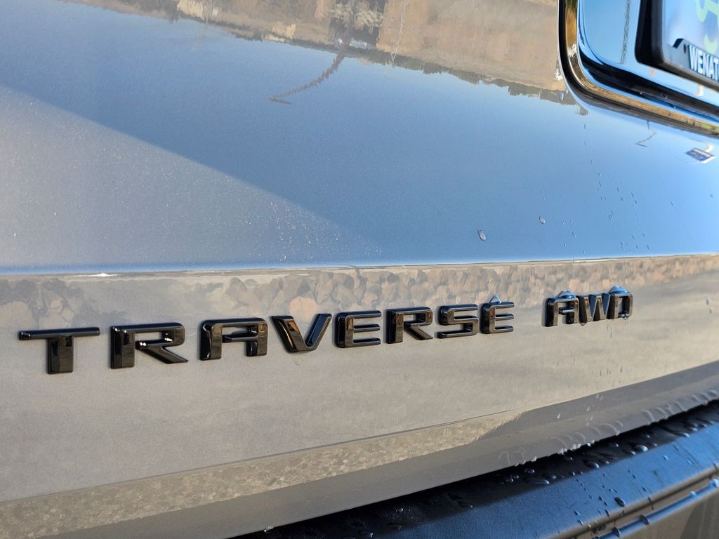Chevrolet Traverse photo 22