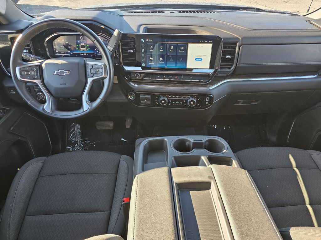 Chevrolet Silverado photo 25