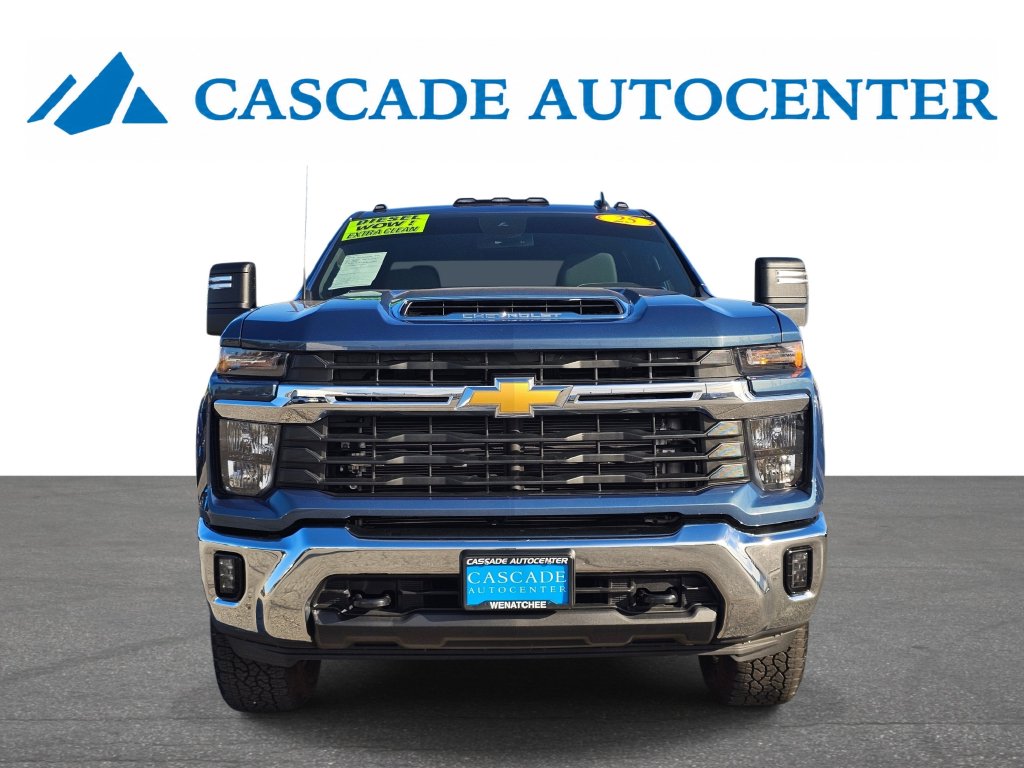 Chevrolet Silverado photo 13