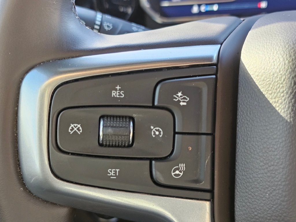 Chevrolet Silverado photo 36
