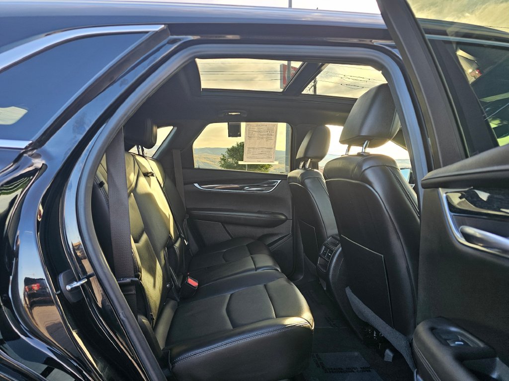 Cadillac XT5 photo 19