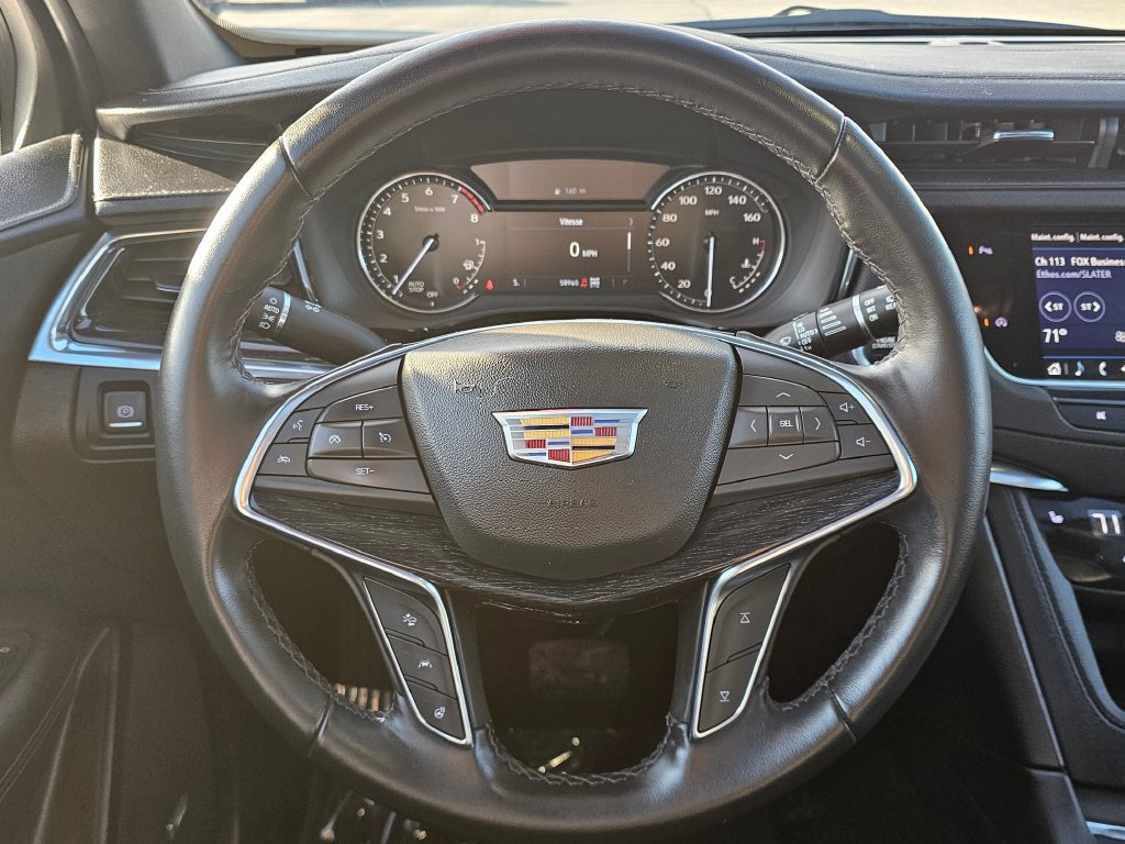 Cadillac XT5 photo 26