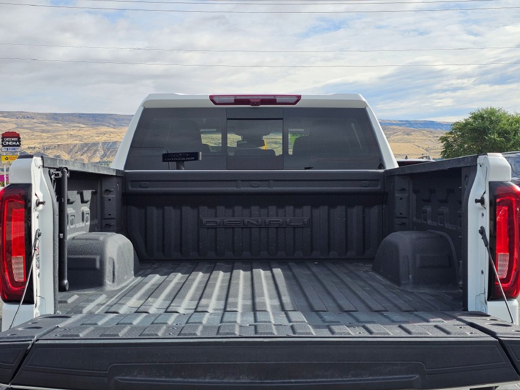 GMC Sierra photo 23