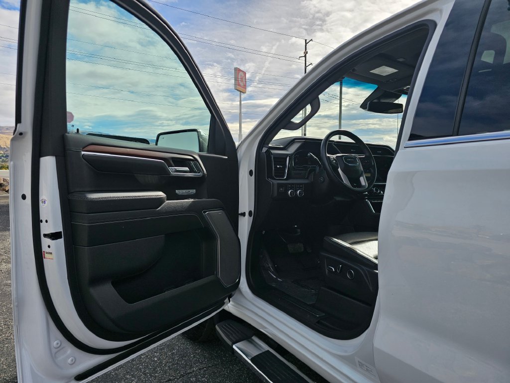 GMC Sierra photo 28
