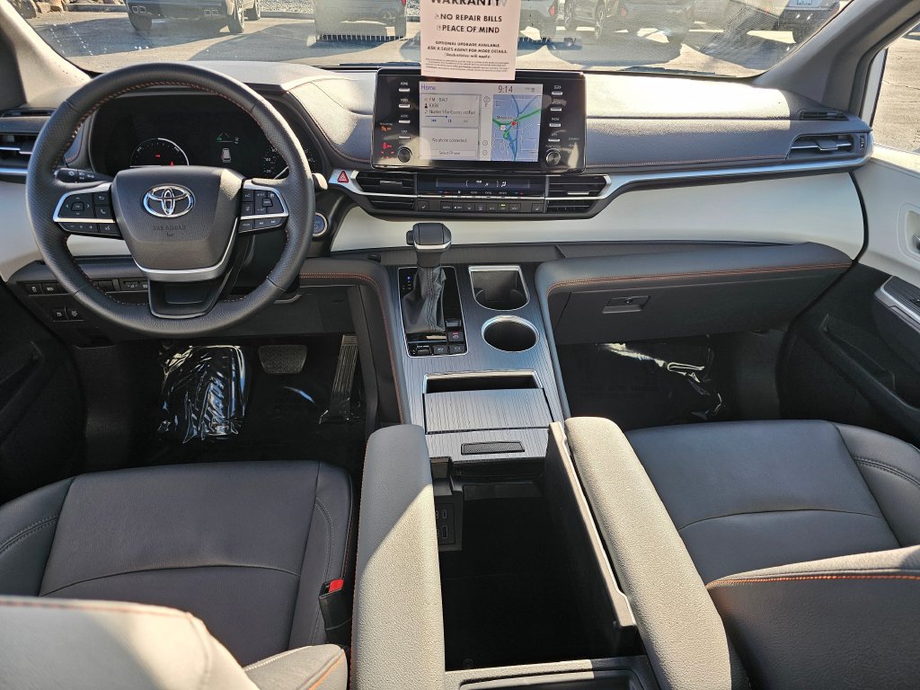 Toyota Sienna photo 27
