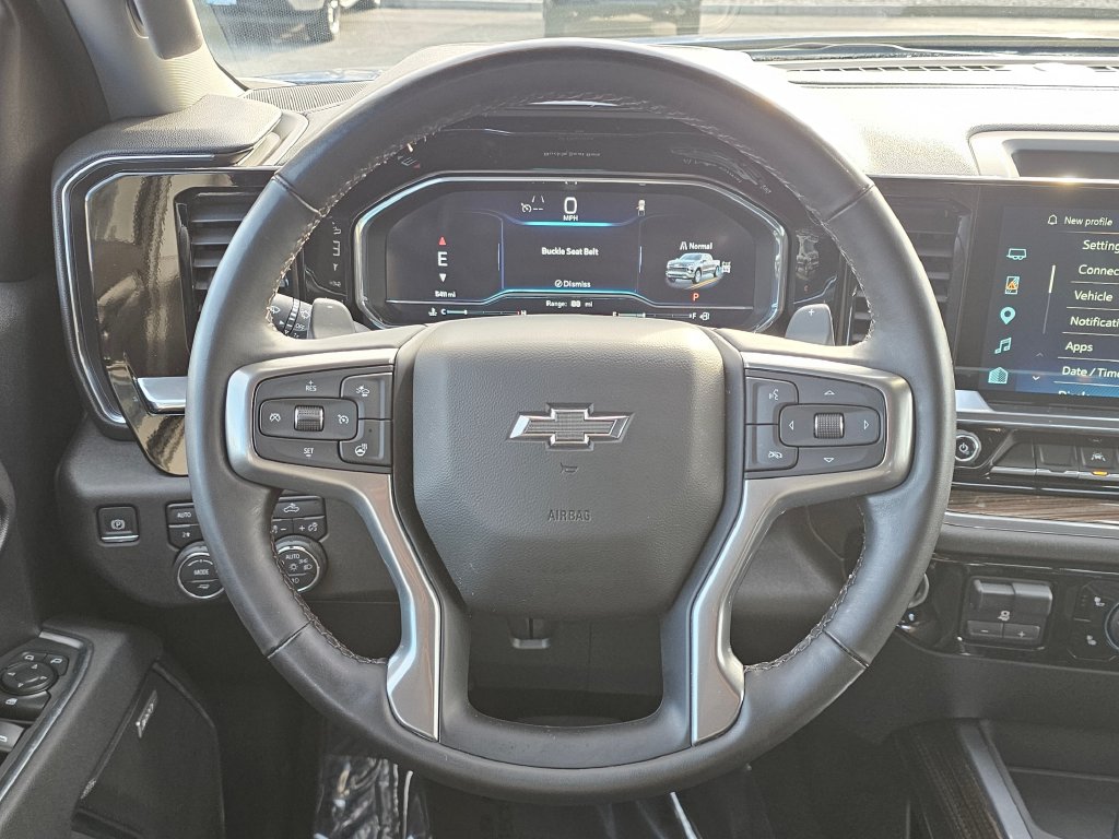 Chevrolet Silverado photo 27