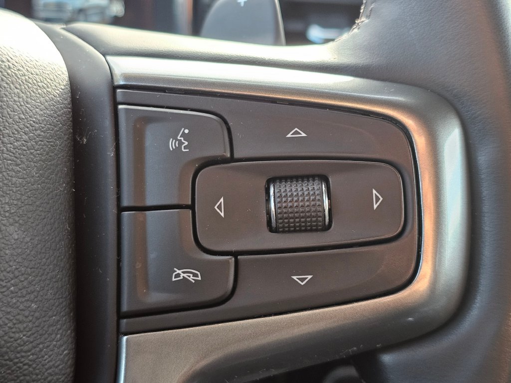 Chevrolet Silverado photo 37