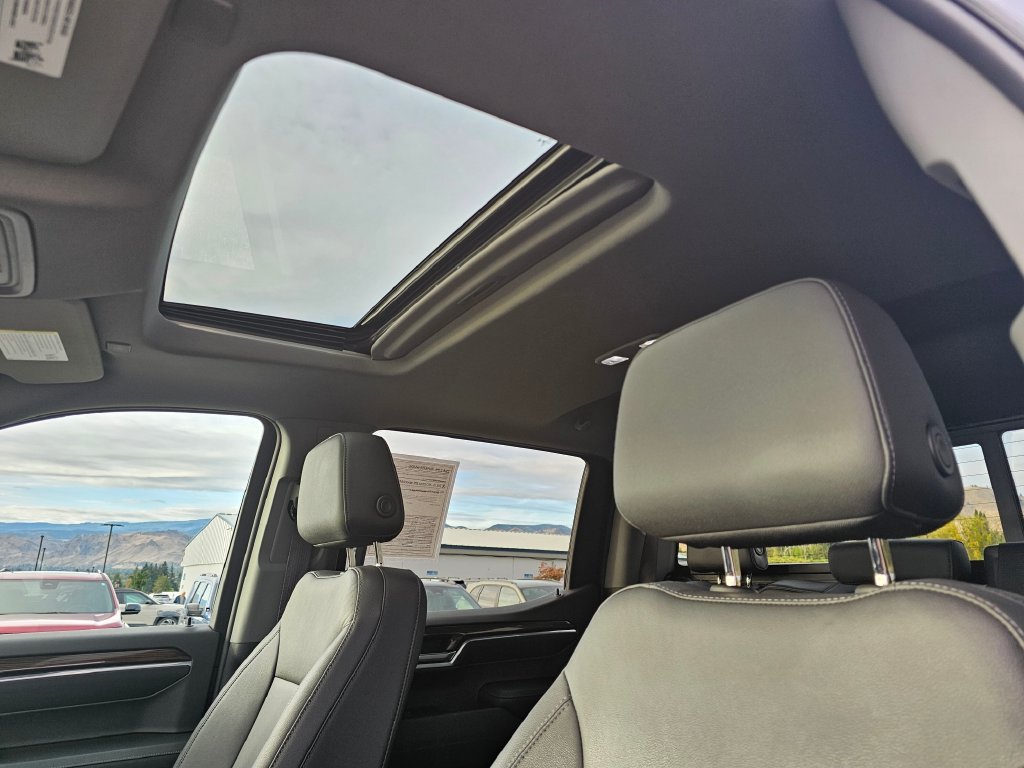 Chevrolet Silverado photo 29