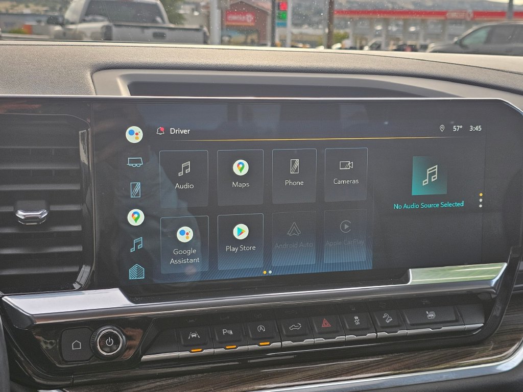 Chevrolet Silverado photo 32