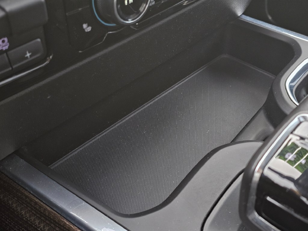 Chevrolet Silverado photo 34